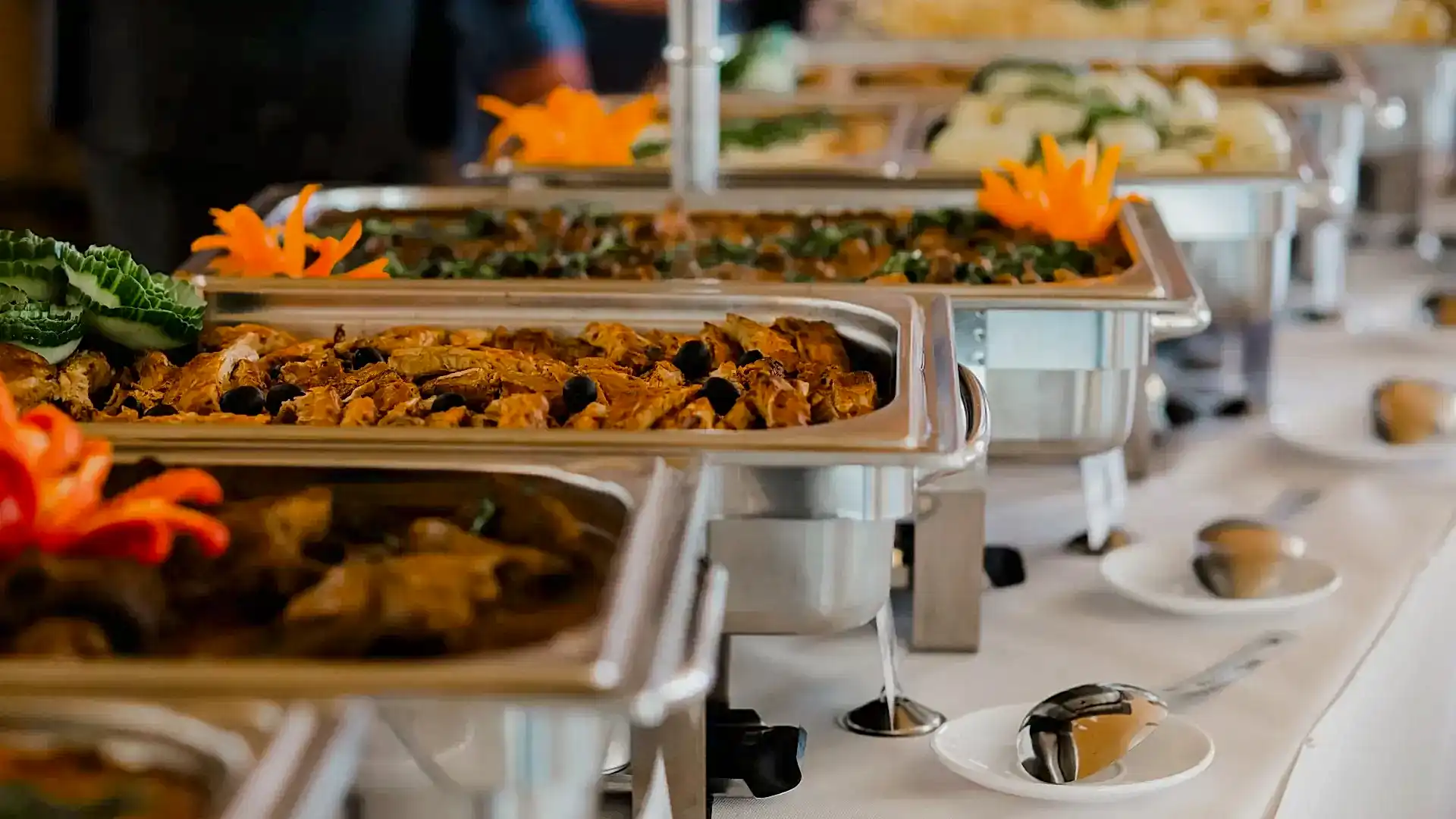 Hizmetlerimizi İncele Yıllardır Lezzeti, Güveni ve Mutluluğu Taşıyoruz